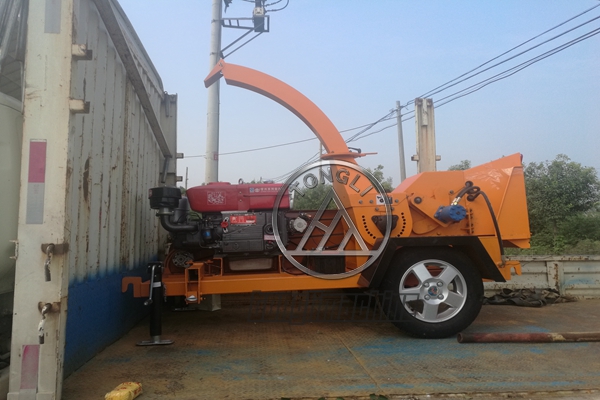 Mobile_Tree_Branch_Crusher